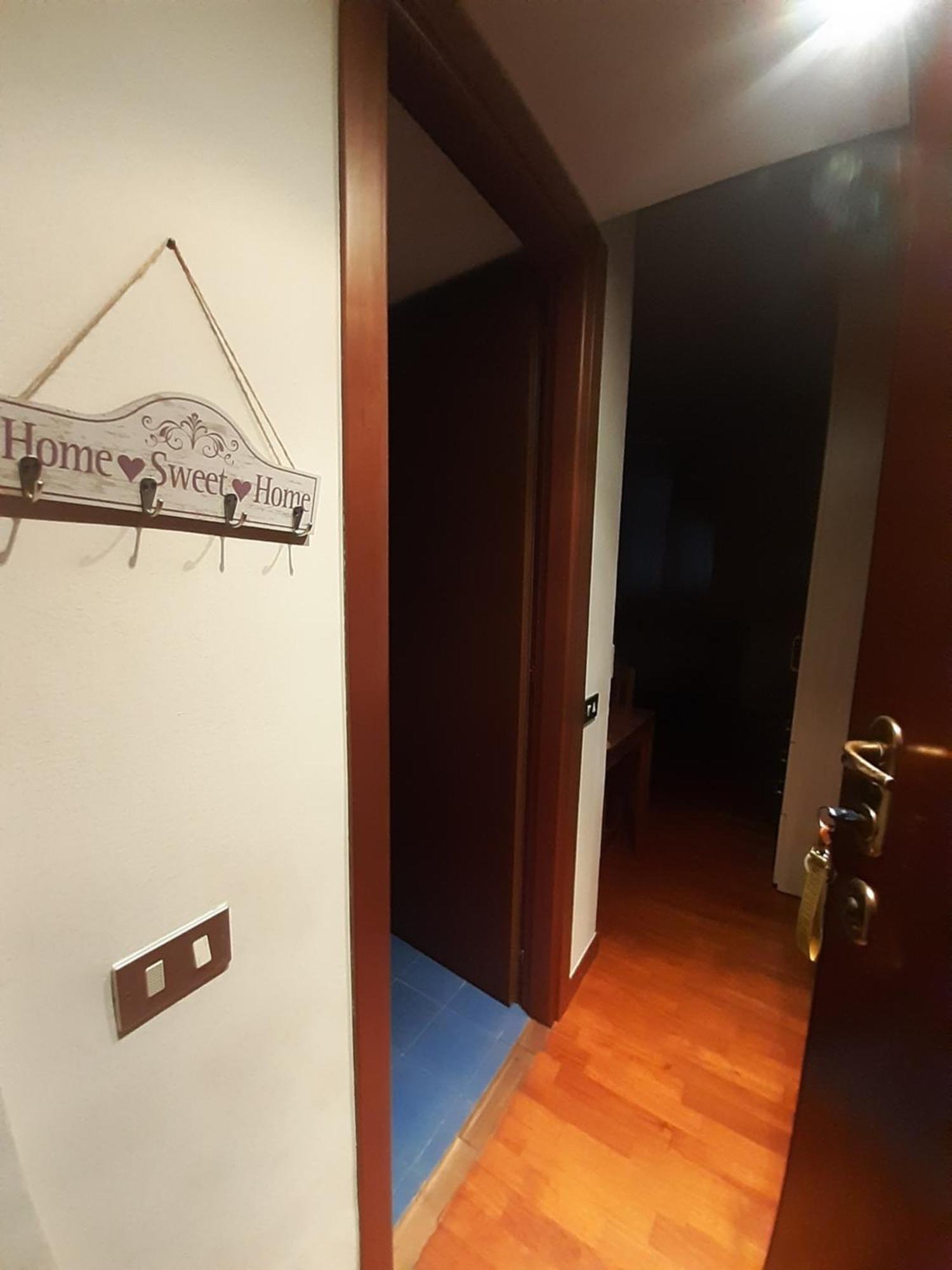 Sunday's Flat/monolocale Zona Bocconi Apartamento *